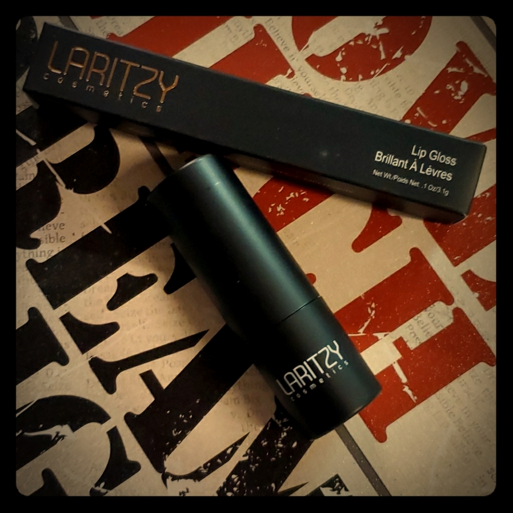 Laritzy Bundle
